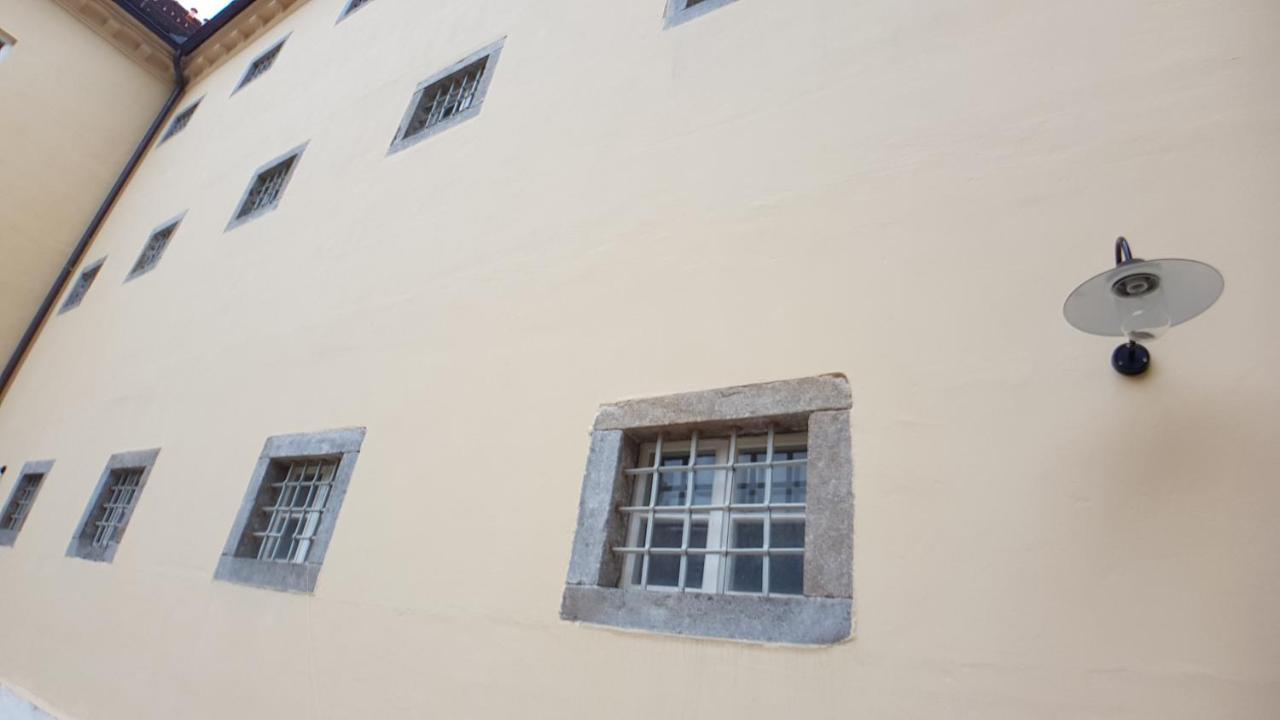Stadthotel - Das Alte Gefaengnis Braunau am Inn Extérieur photo