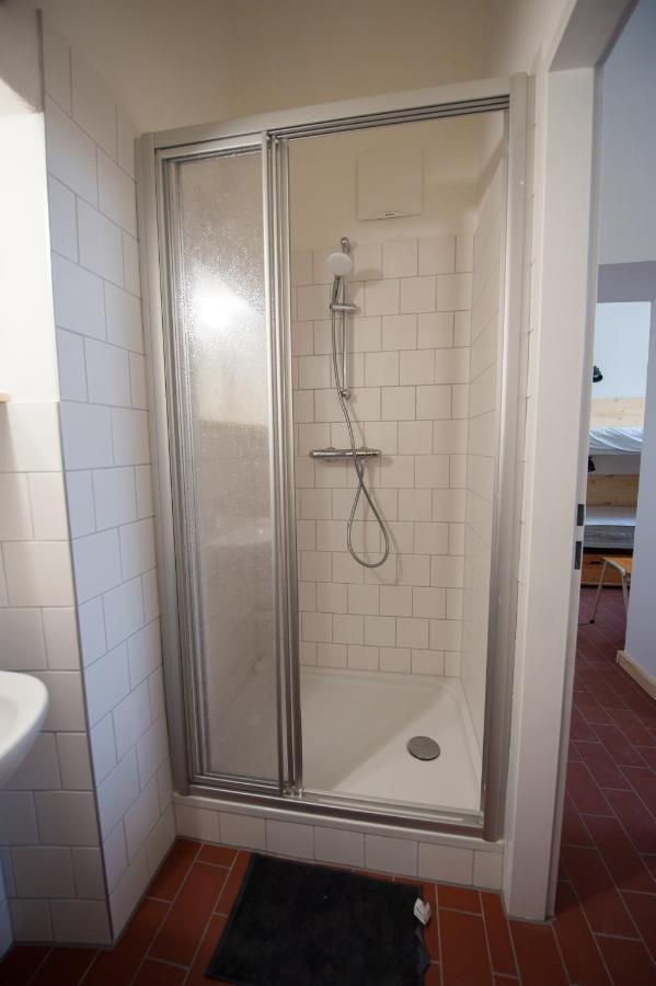 Stadthotel - Das Alte Gefaengnis Braunau am Inn Extérieur photo